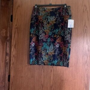 LulaRoe Cassie skirt
